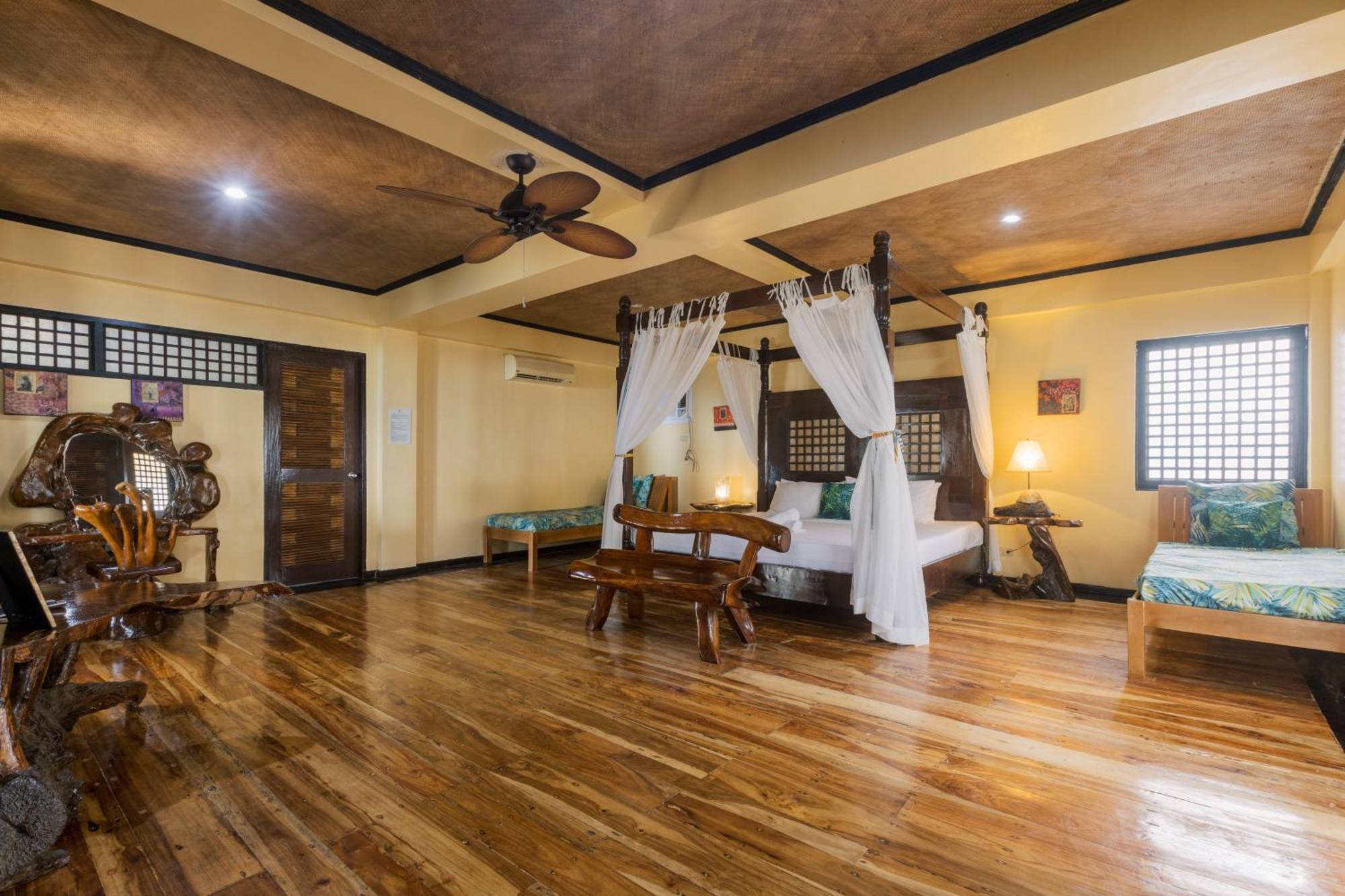Nabulao Beach Resort Hinoba-an Exterior foto