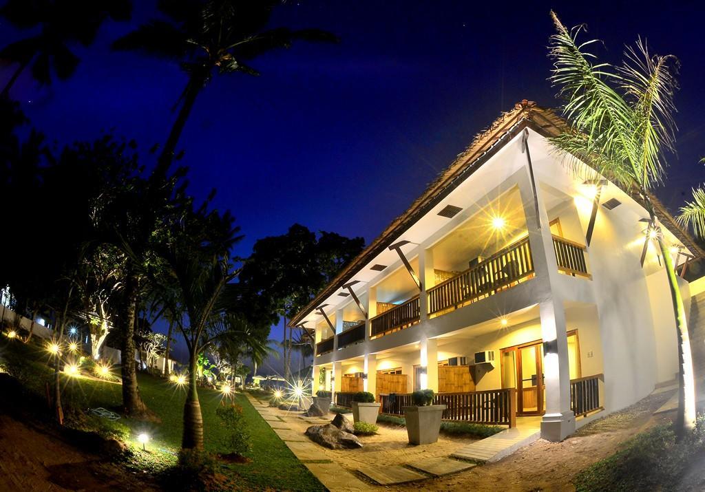 Nabulao Beach Resort Hinoba-an Exterior foto
