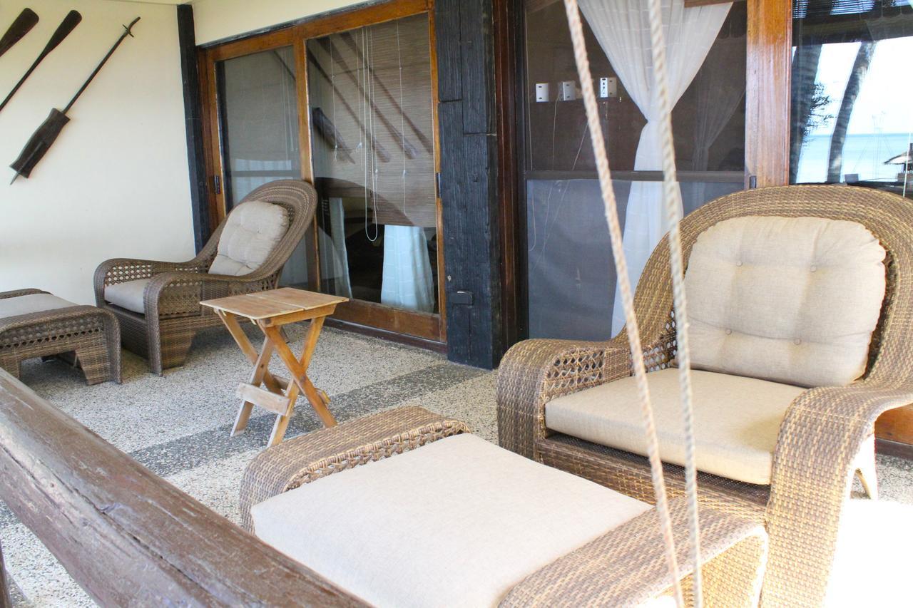 Nabulao Beach Resort Hinoba-an Exterior foto